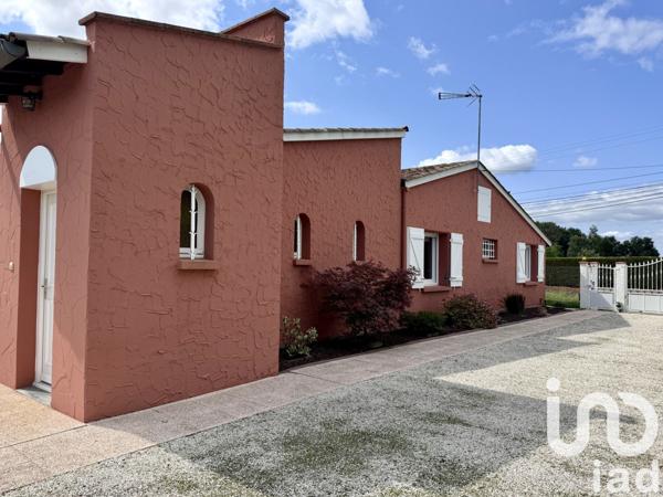 Maison traditionnelle 5 pièces de 172 m² à Fronton (31620)