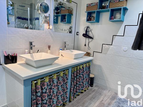 Maison traditionnelle 5 pièces de 172 m² à Fronton (31620)