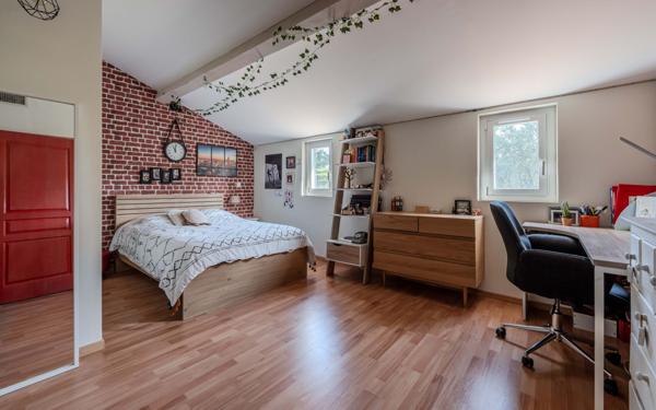 Maison à vendre    7 pièces •  Poulx