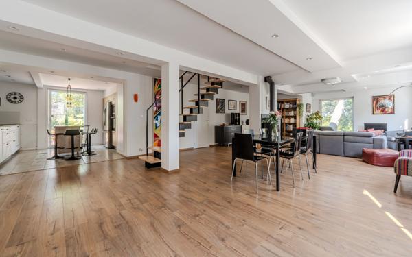 Maison à vendre    7 pièces •  Poulx