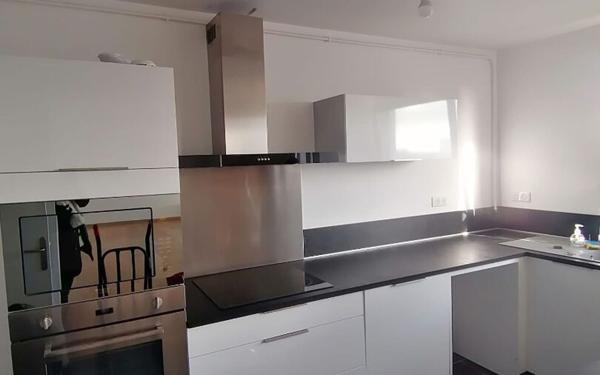 Appartement à louer    2 pièces • 62,66 m2 Compiègne