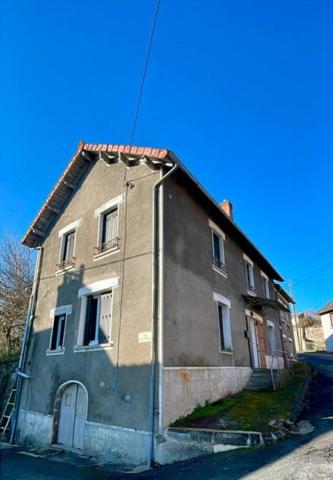 Maison dans le bourg de 130m²