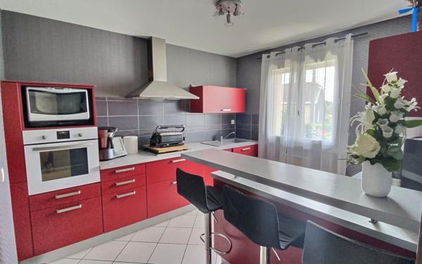 Maison à vendre    6 pièces •  Saint-Vallier