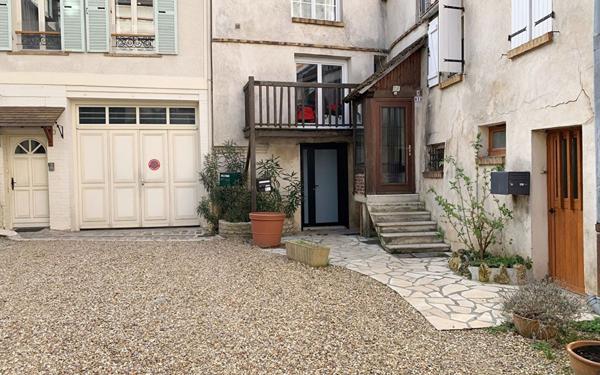 Appartement à louer    1 pièce • 33 m2 Montmorency