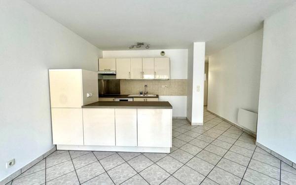 Appartement à louer    3 pièces • 60,35 m2 Chelles