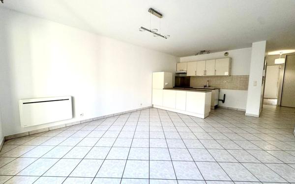 Appartement à louer    3 pièces • 60,35 m2 Chelles