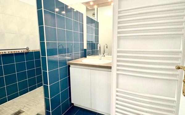 Appartement à louer    3 pièces • 60,35 m2 Chelles