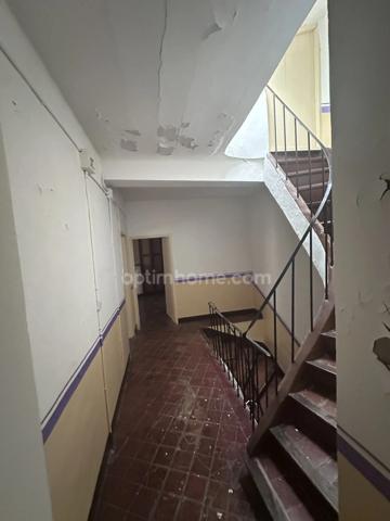 Maison de village à rénover – fort potentiel au cœur de Collobrières