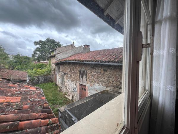 Maison à vendre 6 pièces BELLAC (87)