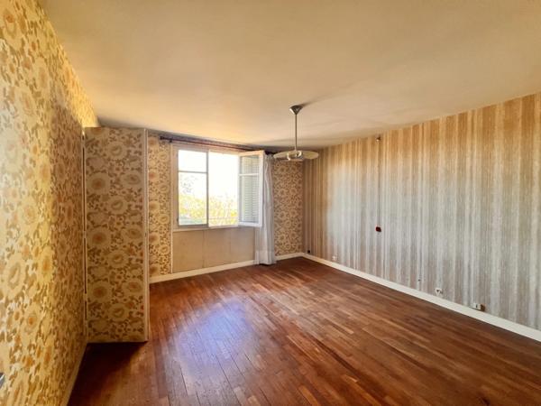 Maison à vendre 6 pièces BELLAC (87)