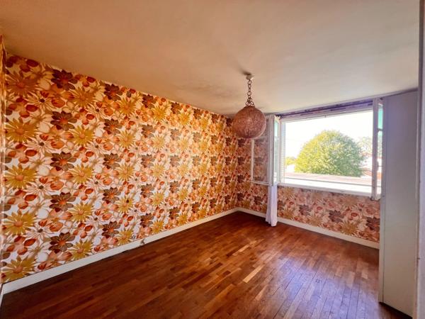 Maison à vendre 6 pièces BELLAC (87)