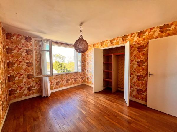 Maison à vendre 6 pièces BELLAC (87)
