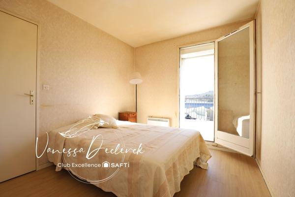 Appartement au Calme - 2 chambres - 1 box - 1 terrasse avec vue dégagée