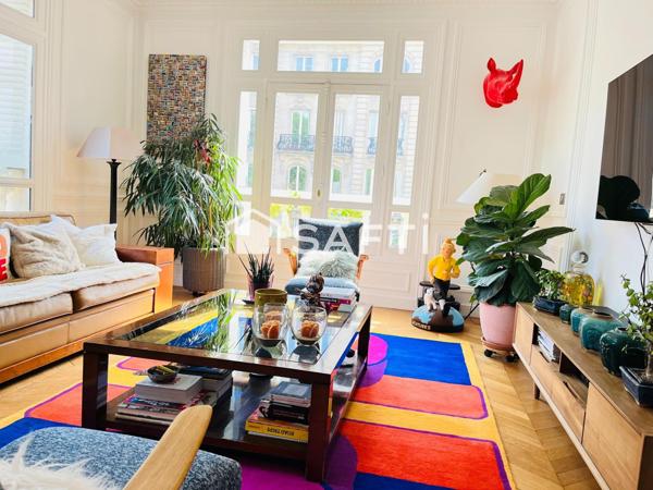 Paris VII - Ecole Militaire - Appartement familial de réception - 4 chambres