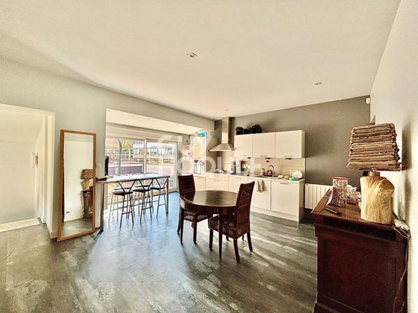 Maison moderne à vendre à Saint Fons - 5 pièces, 3 chambres