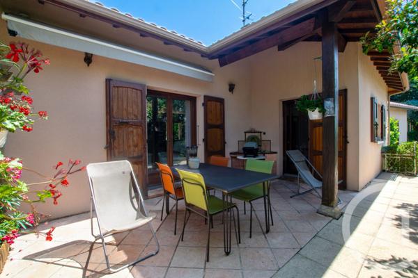 Maison à vendre  7 pièces - 159,74 m2 TERNAY - 69