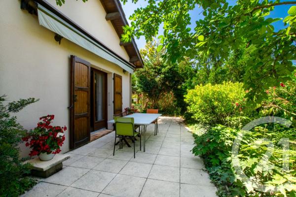 Maison à vendre  7 pièces - 159,74 m2 TERNAY - 69