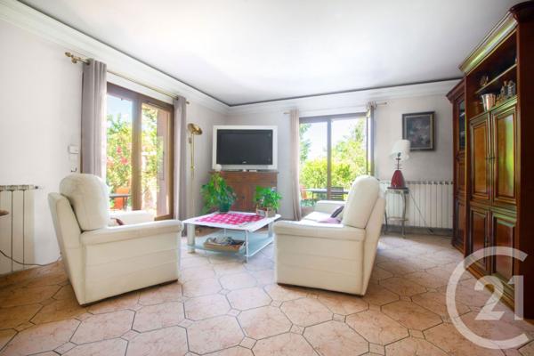 Maison à vendre  7 pièces - 159,74 m2 TERNAY - 69