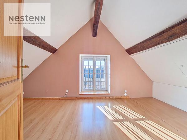 ORLEANS HYPERCENTRE A 450M DES BORDS DE LOIRE !