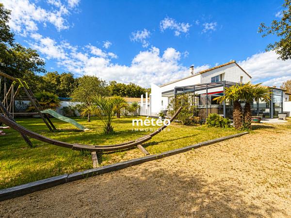 Un havre de paix au coeur de la nature – Maison de charme aux airs de Santorin