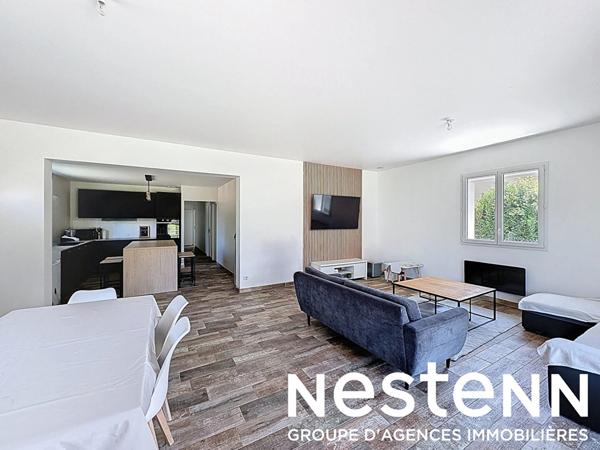 A vendre : Maison plain pied avec jardin et piscine semi-enterrée - Secteur FEILLENS (01570) - 20 minutes de Mâcon (71000)