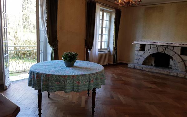 Maison à vendre    7 pièces • 171,50 m2 Spézet