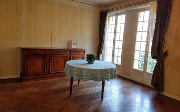 Maison à vendre    7 pièces • 171,50 m2 Spézet