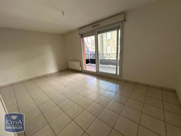 Appartement à louer 2 pièces 41.35m² Saint-Étienne (42000)