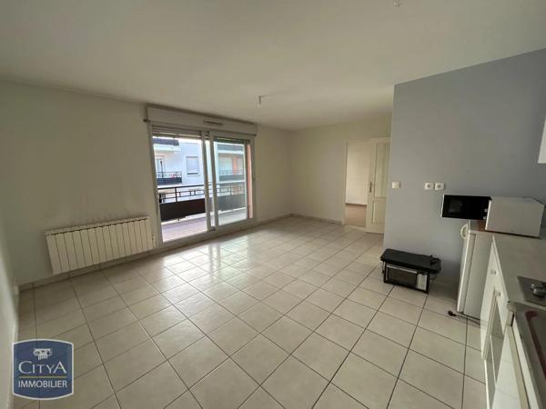 Appartement à louer 2 pièces 41.35m² Saint-Étienne (42000)