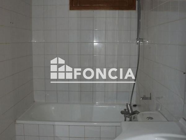 Location Appartement 3 pièces 62.1 m² - 59 QUAI DE LA REPUBLIQUE Moutiers 73600