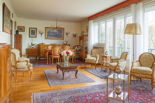 SEVRES RIVE GAUCHE - APPARTEMENT DE CHARME €465 000 ** - Référence 469-S