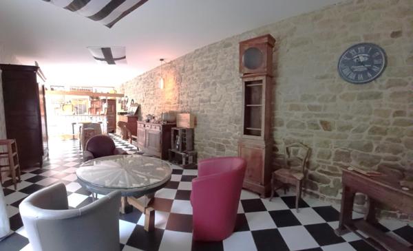 Maison à CHERRUEIX, 35120 - 8 pièces 274m²