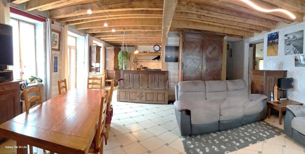 Maison à CHERRUEIX, 35120 - 8 pièces 274m²