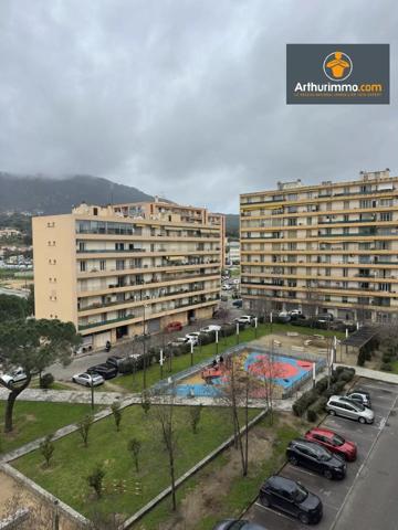Vente                                                      Appartement
                        
                     3 pièces                      69 m2                     à Ajaccio
