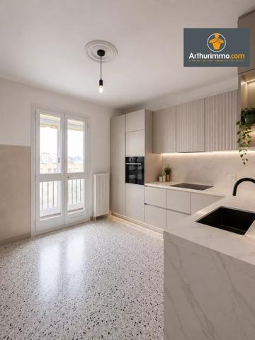 Vente                                                      Appartement
                        
                     3 pièces                      69 m2                     à Ajaccio