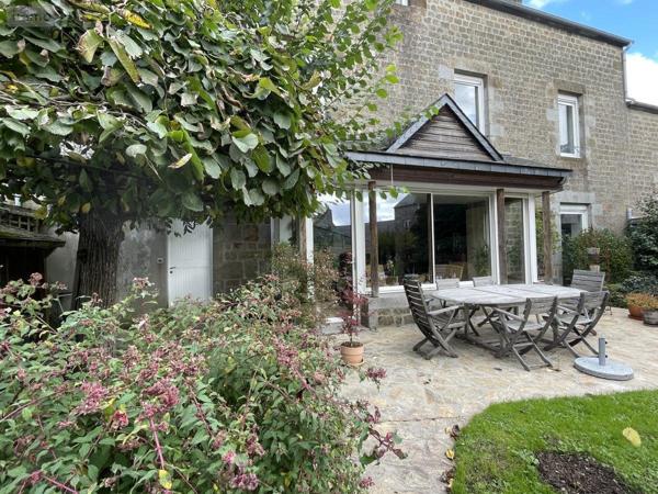 Maison à vendre à La Ferté Macé dans l'Orne (61600), ref : 61044-1897