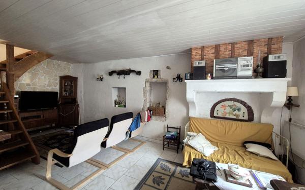 Maison à vendre    3 pièces •  Chaulgnes