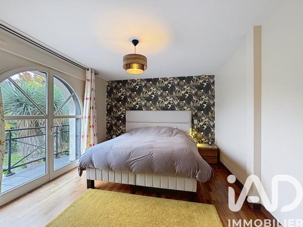 Maison à vendre 8 pièces 251 m² Franqueville-Saint-Pierre