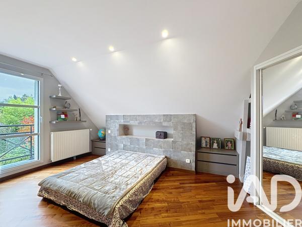 Maison à vendre 8 pièces 251 m² Franqueville-Saint-Pierre