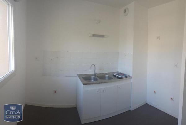 Appartement à louer 3 pièces 65.14m²