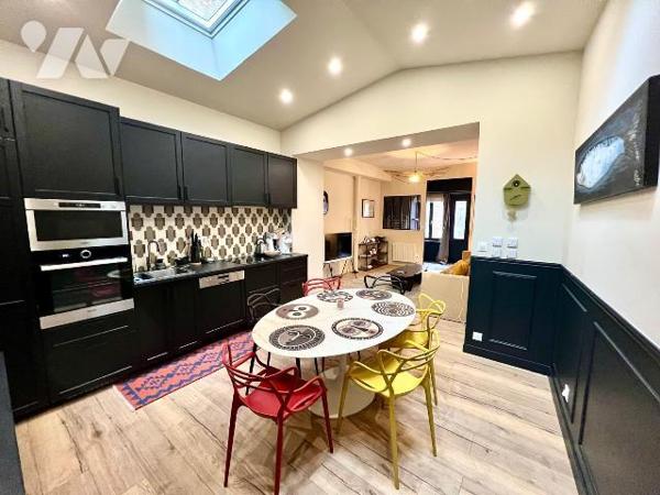 Appartement T4 / SAINT-SERVAN : Magnifique appartement type Loft de 102m², situé à quelques pas...