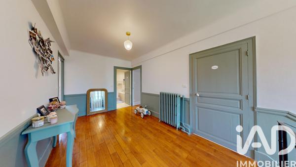 Maison à vendre 8 pièces 233,55 m² Auxerre