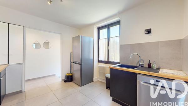 Maison à vendre 8 pièces 233,55 m² Auxerre
