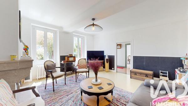 Maison à vendre 8 pièces 233,55 m² Auxerre