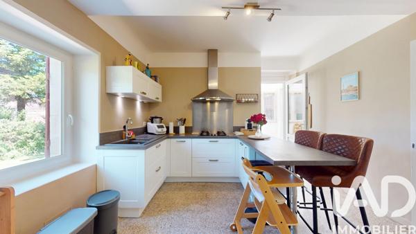 Maison à vendre 8 pièces 233,55 m² Auxerre
