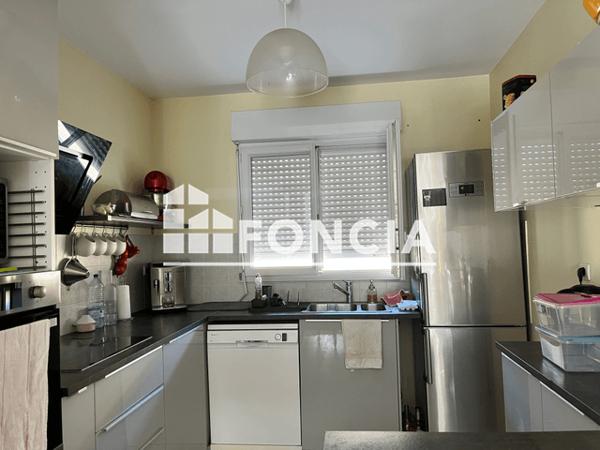 Location Maison 4 pièces 85.9 m² - 211 CHEMIN DES AMANDIERS Lunel 34400
