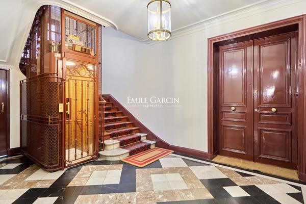 À VENDRE - Appartement - Paris - 75008 - Ternes - 6 pièces - 4 chambres - 200 m²