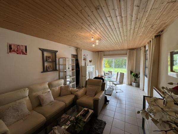 Maison à vendre |  Saint-Jean-d'Angély |  6 pièces | 144 m²