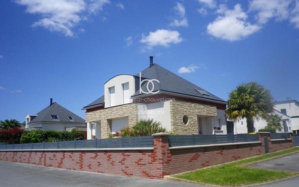 VANNES Maison 6 pièces 154 m²