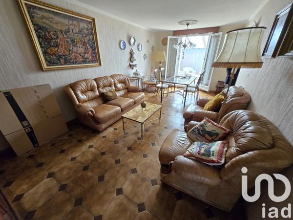 Maison 4 pièces de 74 m² à Saleilles (66280)